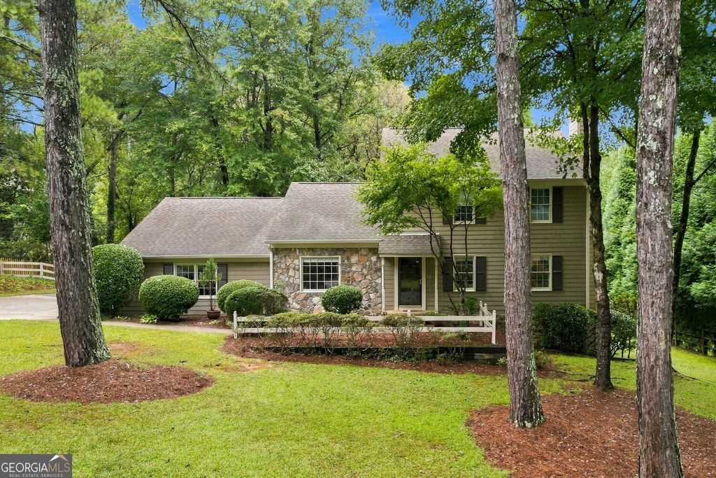 1726 W Point Circle, Marietta, GA 30068 — exterior