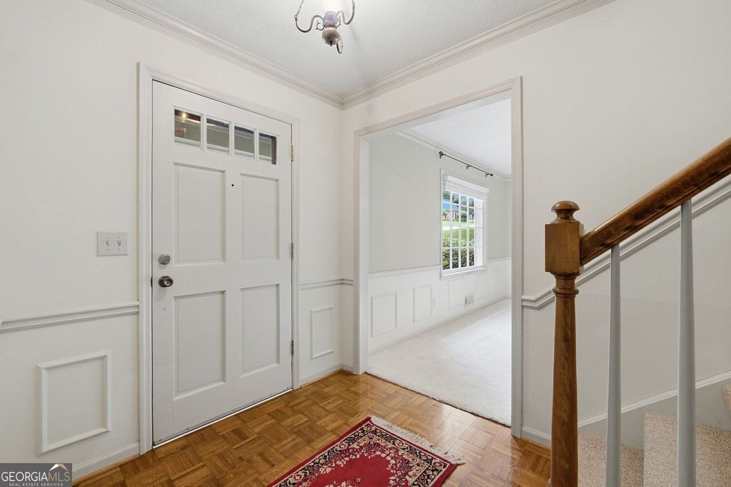 1726 W Point Circle, Marietta, GA 30068 — photo 4