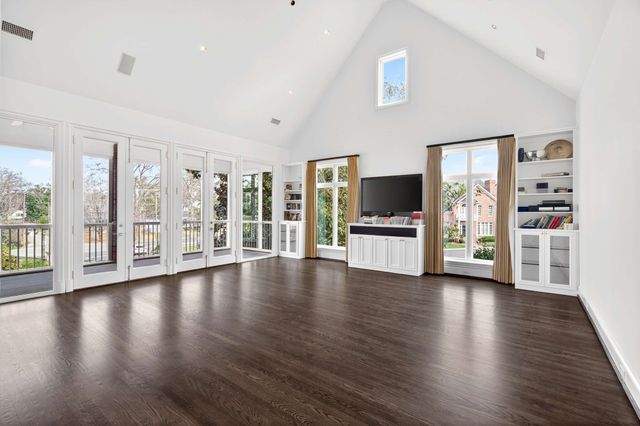 101 Abbottsford, Nashville, TN 37215