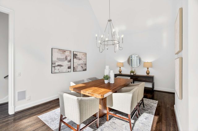 101 Abbottsford, Nashville, TN 37215