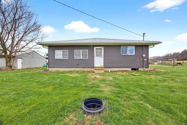 11267 E Main Street, Owensburg, IN 47453
