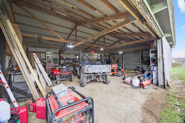 11267 E Main Street, Owensburg, IN 47453