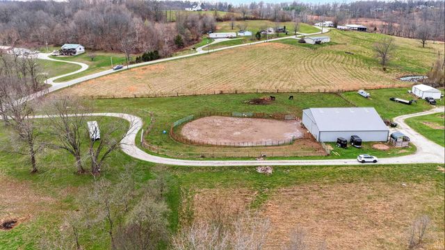 11267 E Main Street, Owensburg, IN 47453