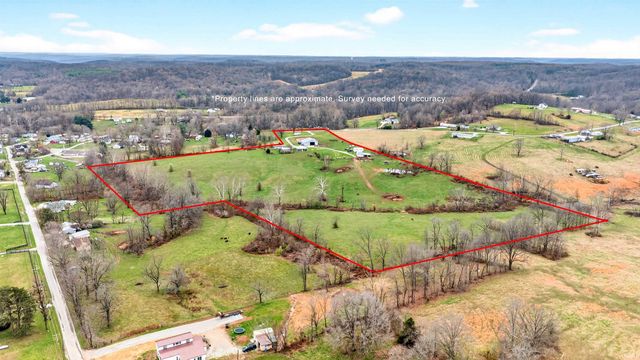 11267 E Main Street, Owensburg, IN 47453