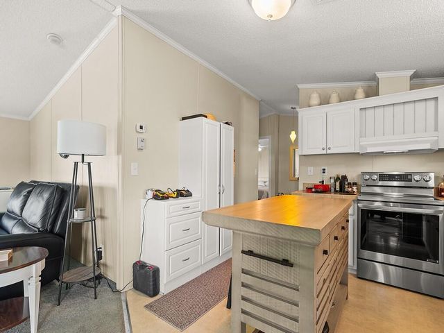7 Violetta Lane, Port St Lucie, FL 34952