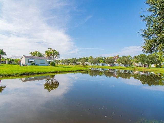 7 Violetta Lane, Port St Lucie, FL 34952