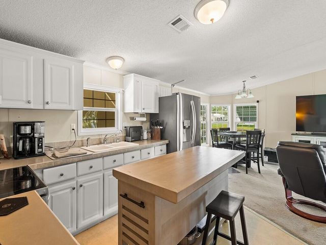 7 Violetta Lane, Port St Lucie, FL 34952