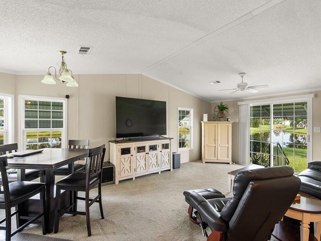 7 Violetta Lane, Port St Lucie, FL 34952