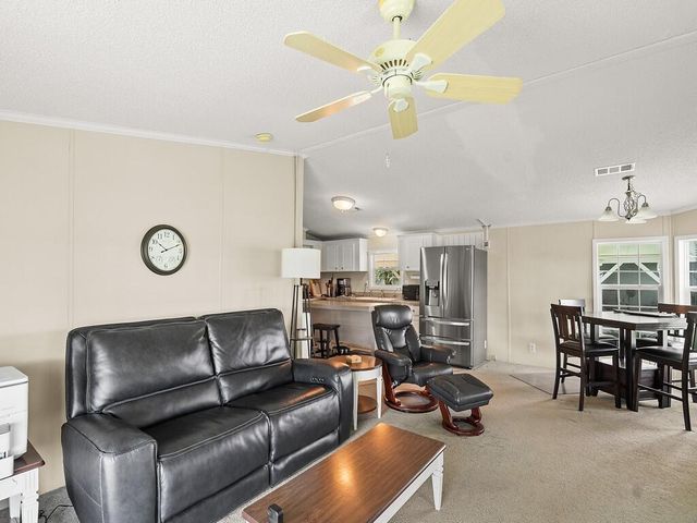 7 Violetta Lane, Port St Lucie, FL 34952