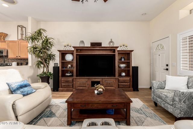 948 S LAWTHER Drive, Apache Junction, AZ 85120