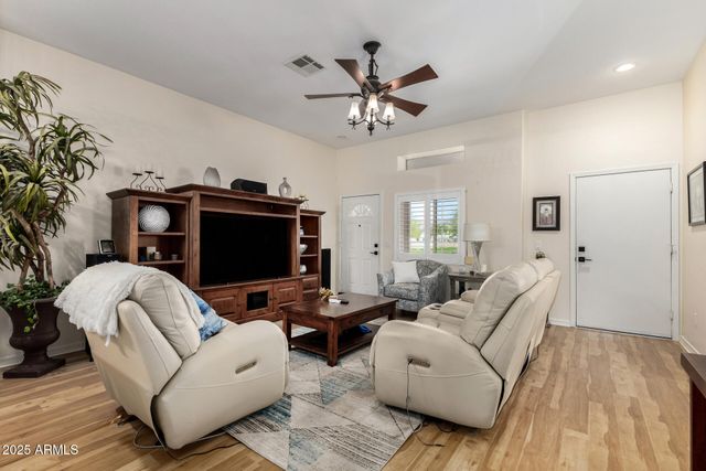 948 S LAWTHER Drive, Apache Junction, AZ 85120