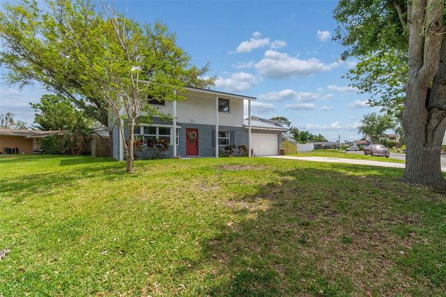 8043 124TH STREET, Seminole, FL 33772