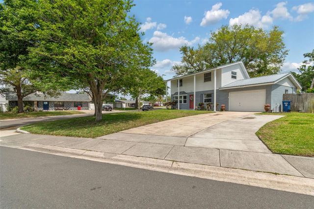 8043 124TH STREET, Seminole, FL 33772