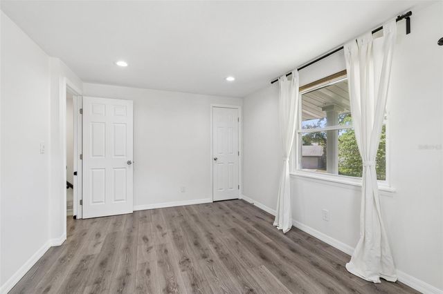 8043 124TH STREET, Seminole, FL 33772
