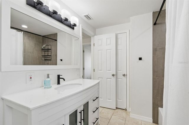 8043 124TH STREET, Seminole, FL 33772
