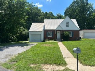 1003 Murfree Ave, Murfreesboro, TN 37129