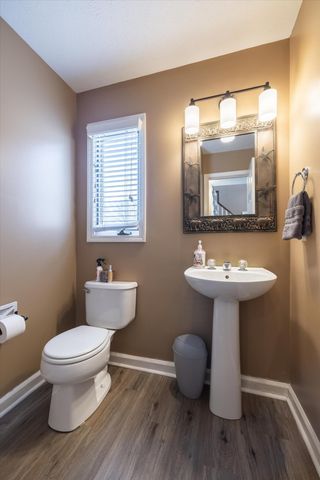 17087 WEIR Street, Omaha, NE 68135