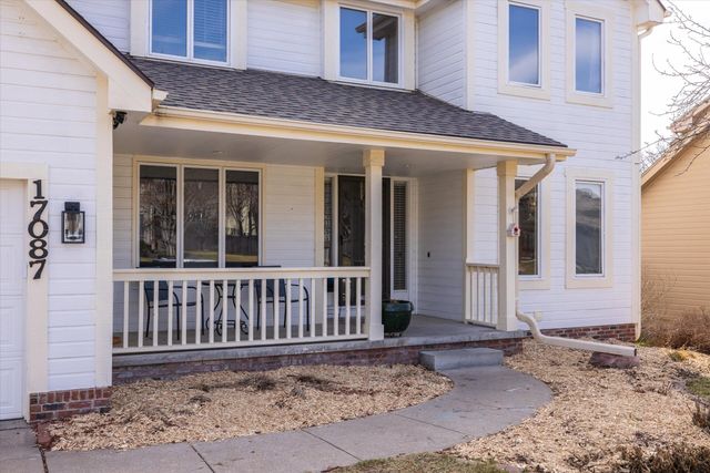 17087 WEIR Street, Omaha, NE 68135