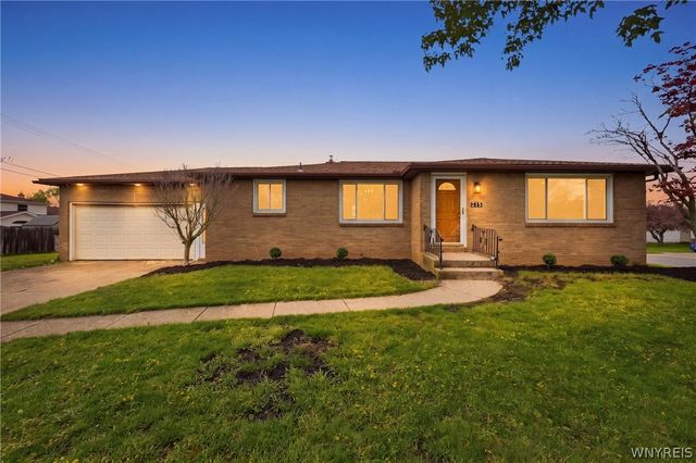 215 Steven Drive, Cheektowaga, NY 14227