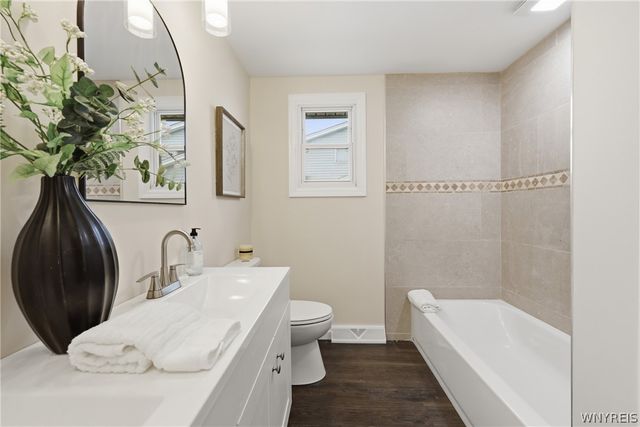215 Steven Drive, Cheektowaga, NY 14227