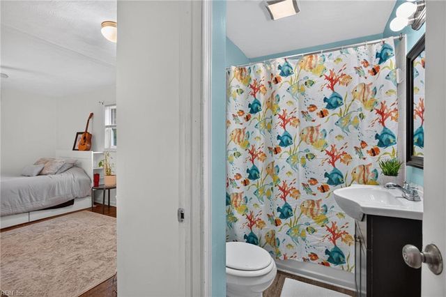 720 Antrim DR, Newport News, VA 23601