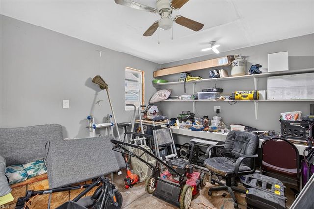720 Antrim DR, Newport News, VA 23601