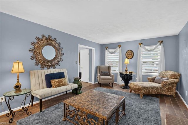 720 Antrim DR, Newport News, VA 23601