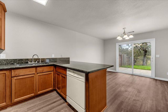 22295 Redrock Peak Place, Cottonwood, CA 96022