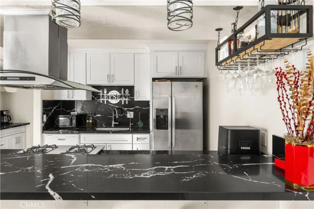 1360 Cabrillo Park Drive F, Santa Ana, CA 92701