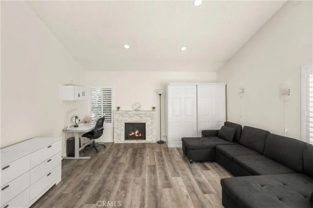 1360 Cabrillo Park Drive F, Santa Ana, CA 92701