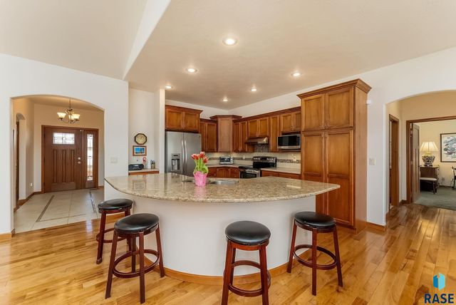 2520 E Whisper Trl Trail, Sioux Falls, SD 57108