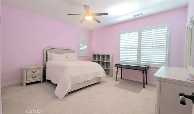 39 Rolling Green, Irvine, CA 92620