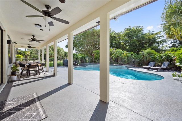 12638 QUERCUS Lane, Wellington, FL 33414