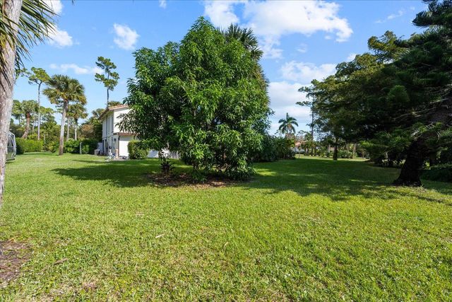 12638 QUERCUS Lane, Wellington, FL 33414