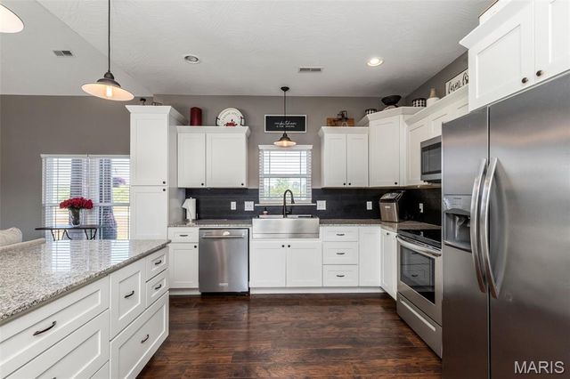 222 Sweet Valley Circle, Crocker, MO 65452