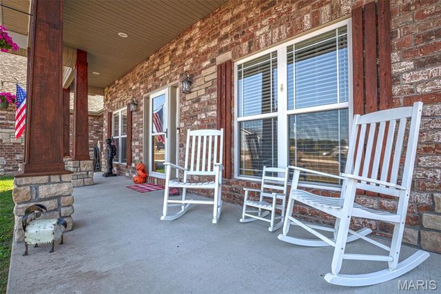 222 Sweet Valley Circle, Crocker, MO 65452