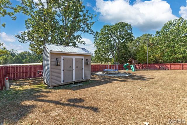 222 Sweet Valley Circle, Crocker, MO 65452