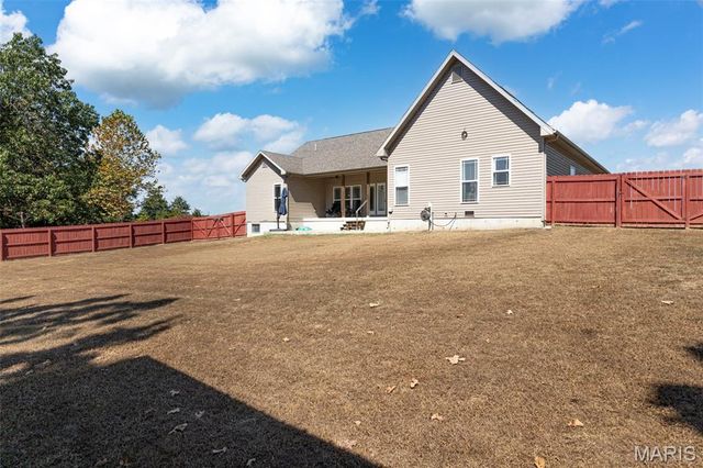 222 Sweet Valley Circle, Crocker, MO 65452