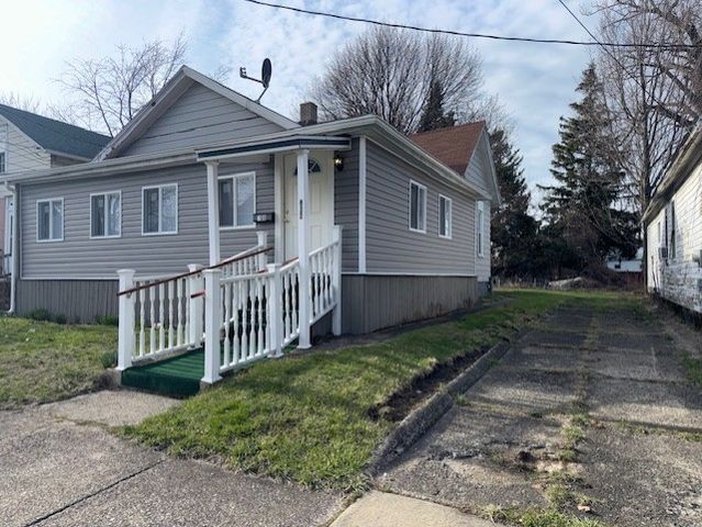 706 E 9TH Street, Erie, PA 16503