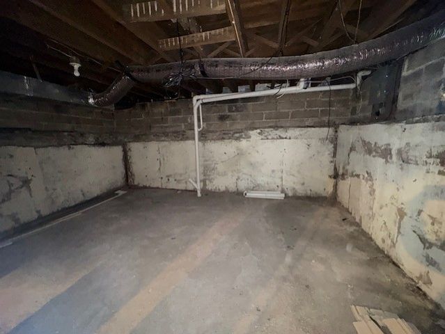 706 E 9TH Street, Erie, PA 16503