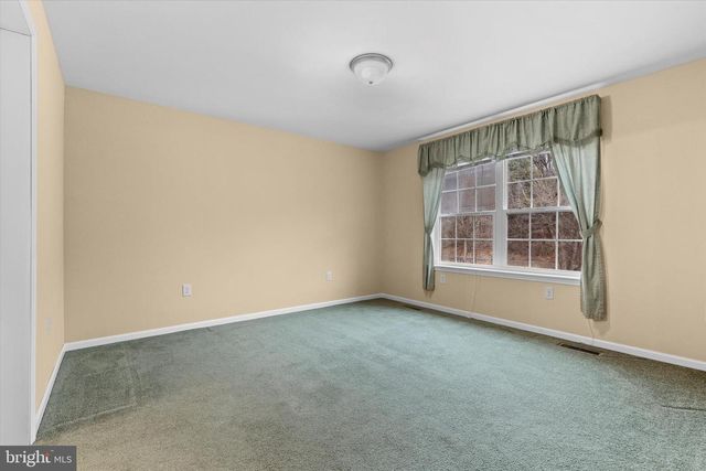 614 GARDEN SPOT RD, Lykens, PA 17048