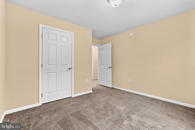 614 GARDEN SPOT RD, Lykens, PA 17048