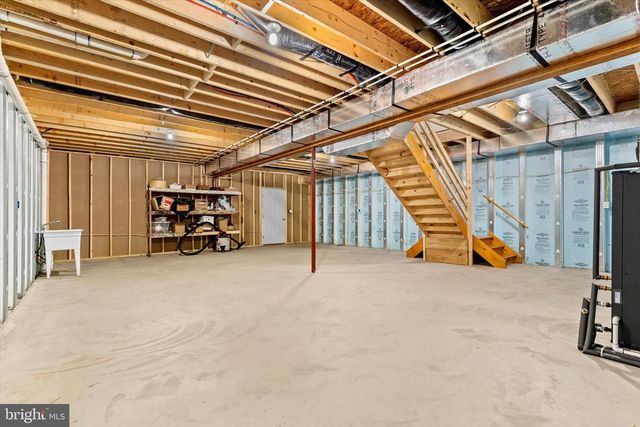 614 GARDEN SPOT RD, Lykens, PA 17048