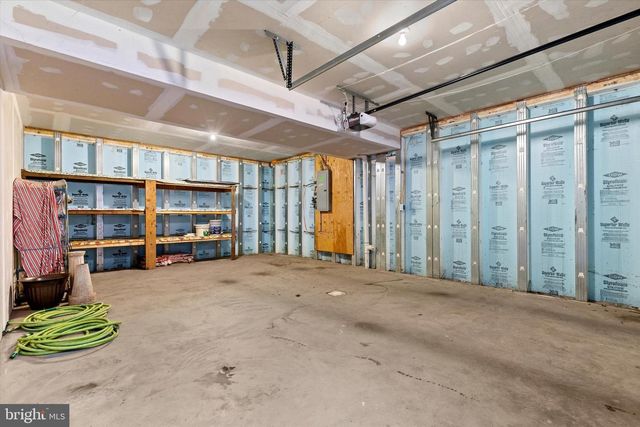 614 GARDEN SPOT RD, Lykens, PA 17048