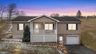 614 GARDEN SPOT RD, Lykens, PA 17048