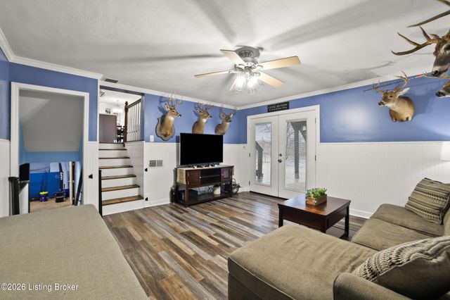 1031 Woodlake Dr, Lawrenceburg, KY 40342