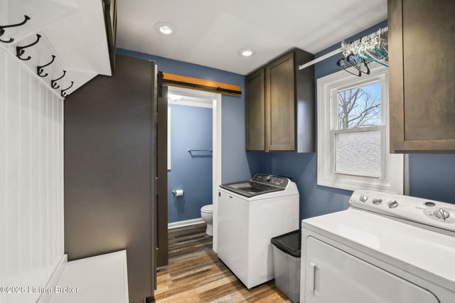 1031 Woodlake Dr, Lawrenceburg, KY 40342