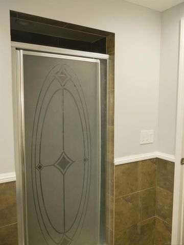 1704 Cass Lake Front Road, Keego Harbor, MI 48320