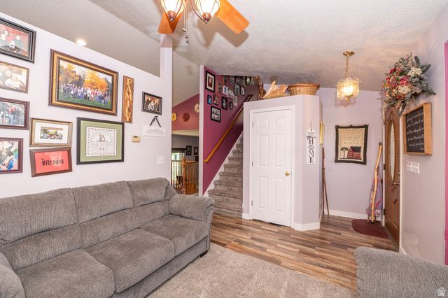 94 E 550 S, Kaysville, UT 84037