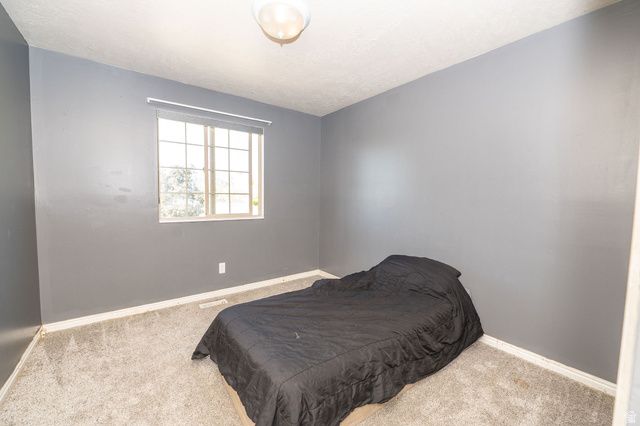 94 E 550 S, Kaysville, UT 84037
